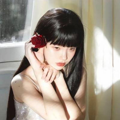 快藏起来!玛琪娜同学海报